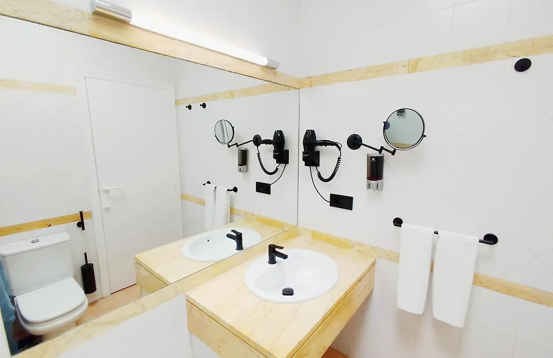 Smart Hotel Cabo Sur-1